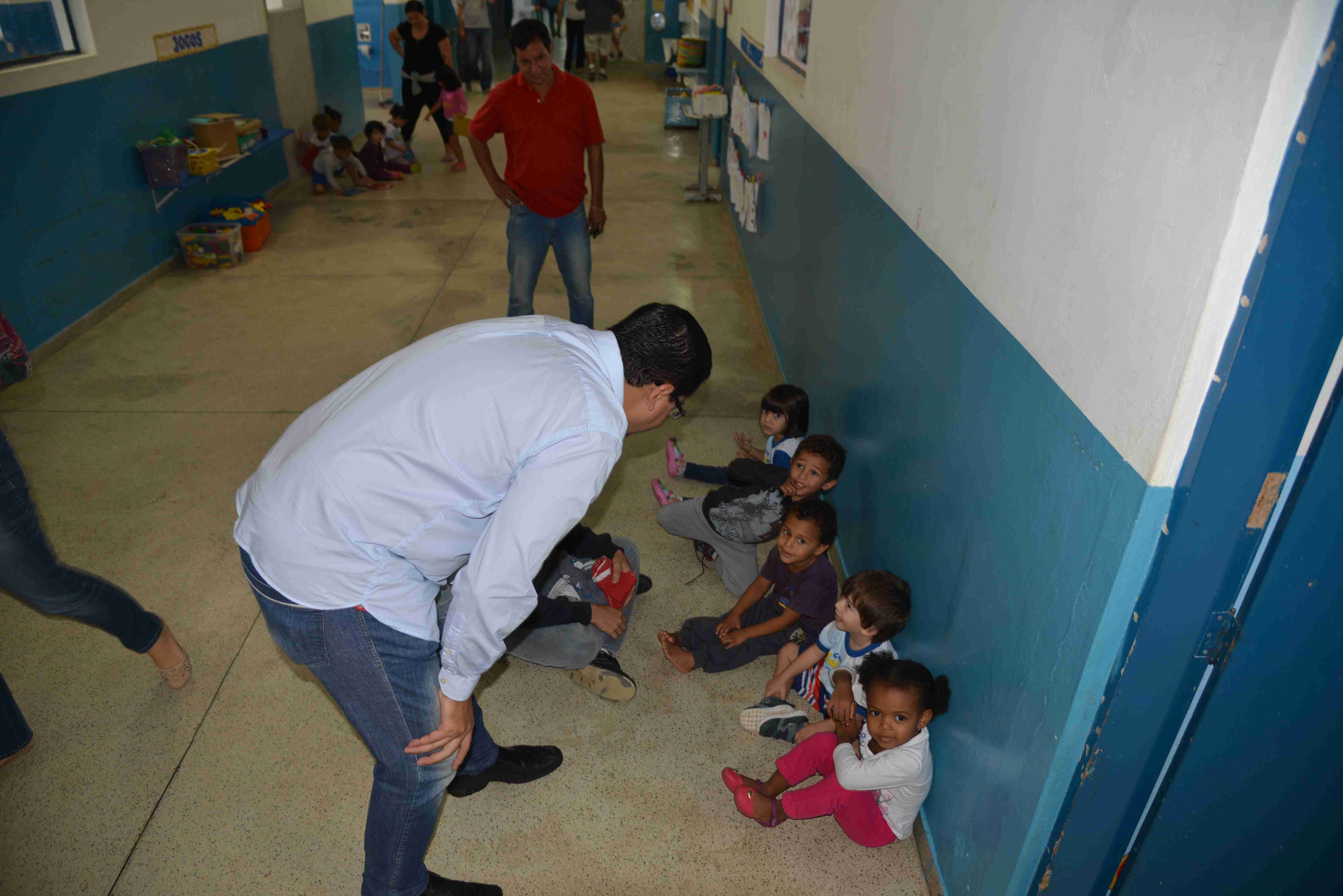 Aguilar Junior visita unidades escolares no Massaguaçu e obra de creche no Jetuba (Fotos: Cláudio Gomes/PMC)