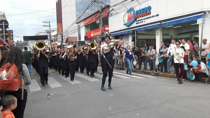 Banda Marcial de Caraguatatuba conquista 10 troféus no Confaban