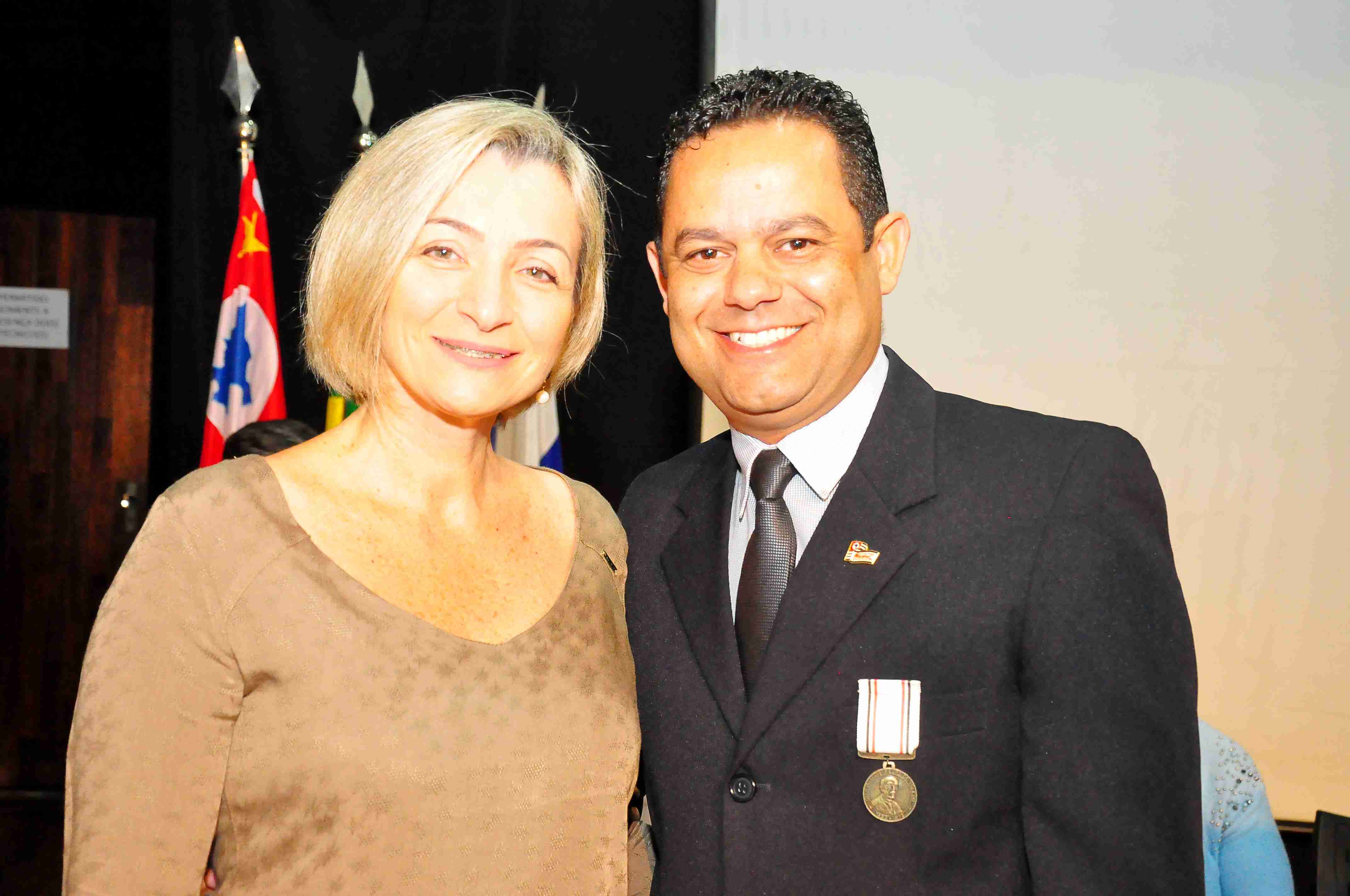 Secretário de Esportes de Caraguatatuba é homenageado pela Polícia Militar