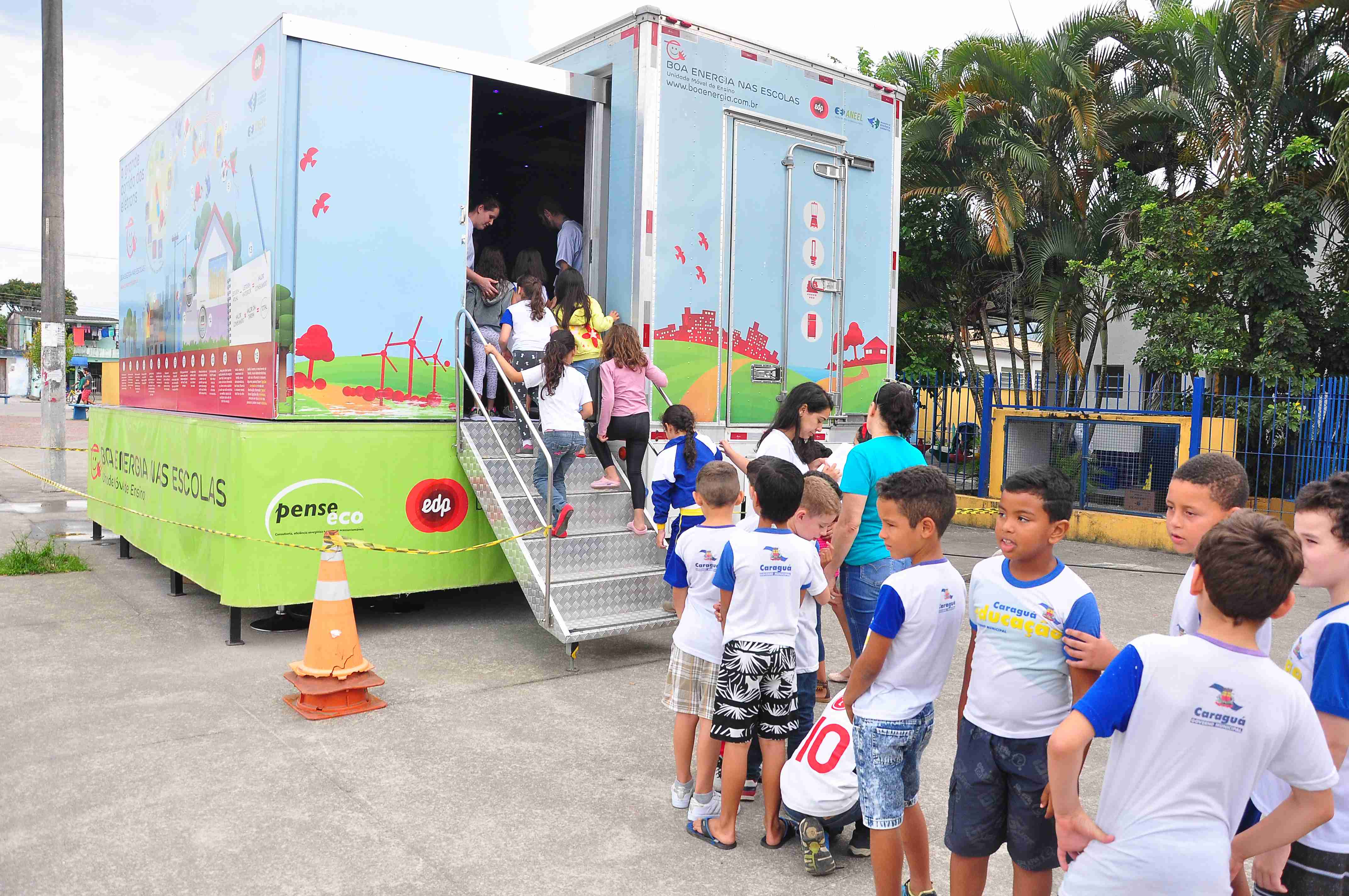 Programa Boa Energia percorre escolas municipais esta semana