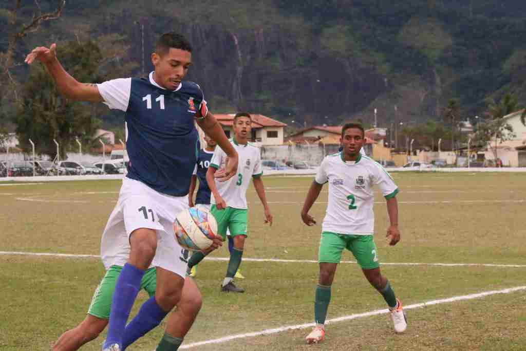 Goleadas marcam rodada do Campeonato de Futebol Amador de Caraguatatuba