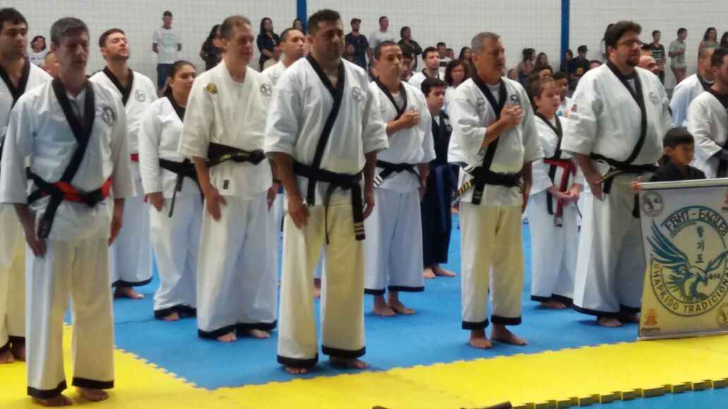Atletas de Caraguatatuba participaram do Dia Nacional do Hapkido em Bragança Paulista