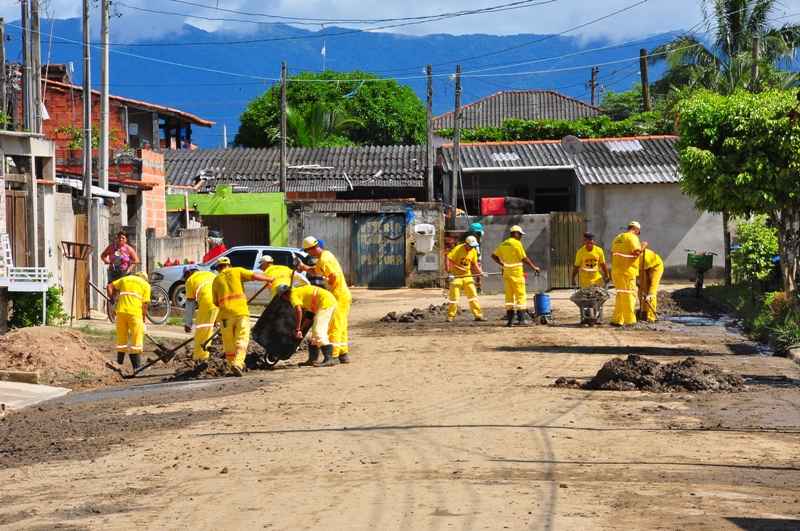 Operação Cidade Limpa nos bairros