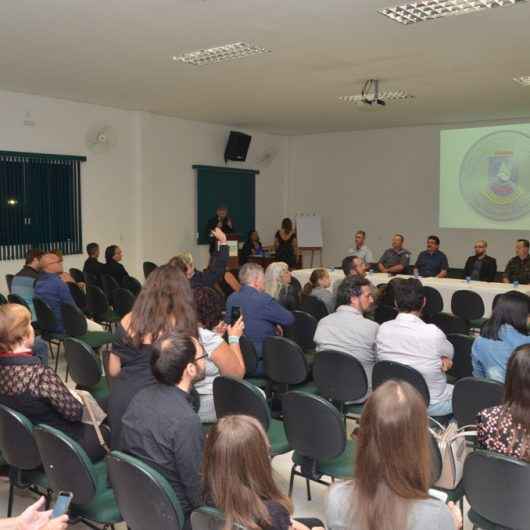 Nova diretoria do Conseg Caraguatatuba toma posse