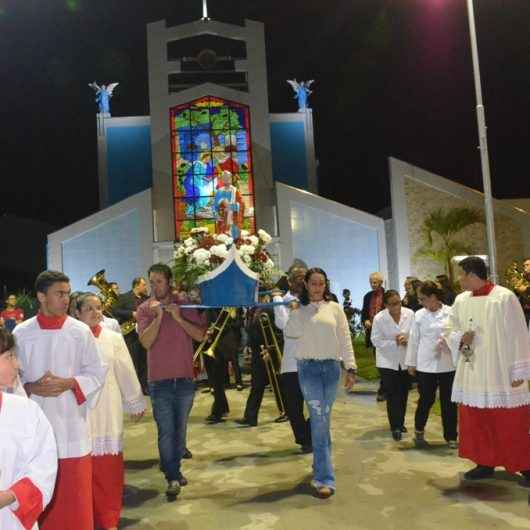 Festa de São Pedro Pescador tem procissão, missa campal e muito show no bairro Massaguaçu