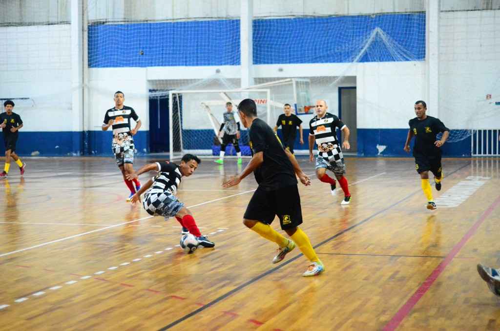 Disputas de pênaltis e goleadas marcam início do Torneio de Aniversário da  Cidade de Futsal – Prefeitura de Caraguatatuba