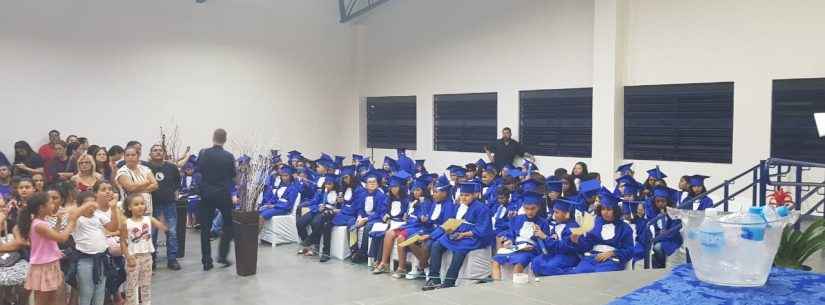 Escola da rede municipal de Caraguatatuba realiza Formatura Solidária para ajudar alunos