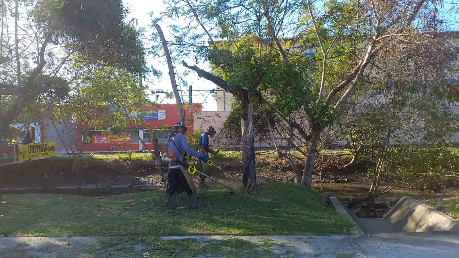 Tinga, Ponte Seca e Jardim Primavera recebem serviços de limpeza pela  Prefeitura de Caraguatatuba – Prefeitura de Caraguatatuba