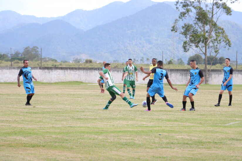 Torneio de Aniversário de Futebol de Campo: Equipes conquistam últimas  vagas das Oitavas de Final – Prefeitura de Caraguatatuba