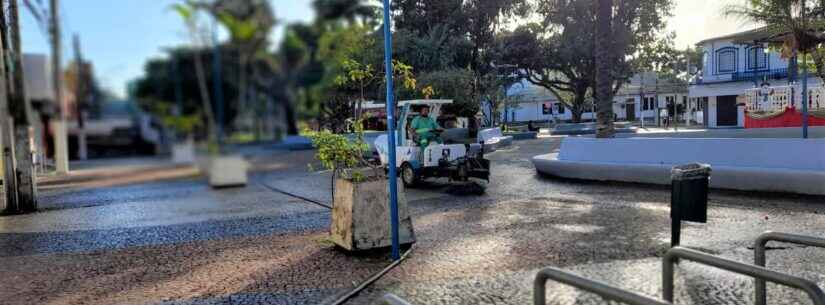 Prefeitura de Caraguatatuba intensifica limpeza de áreas públicas