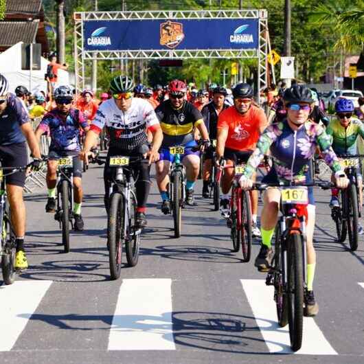 Domingo de sol e muita adrenalina marcam realização do Super GP Caraguá 2022 de MTB