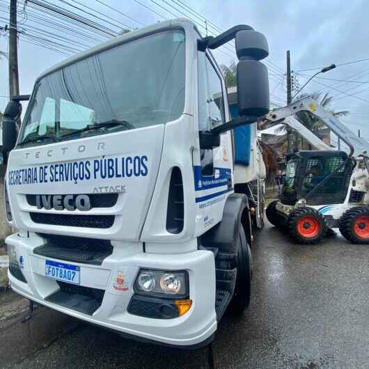 Mesmo com chuvas, Prefeitura de Caraguatatuba segue com ações de zeladoria por toda a cidade