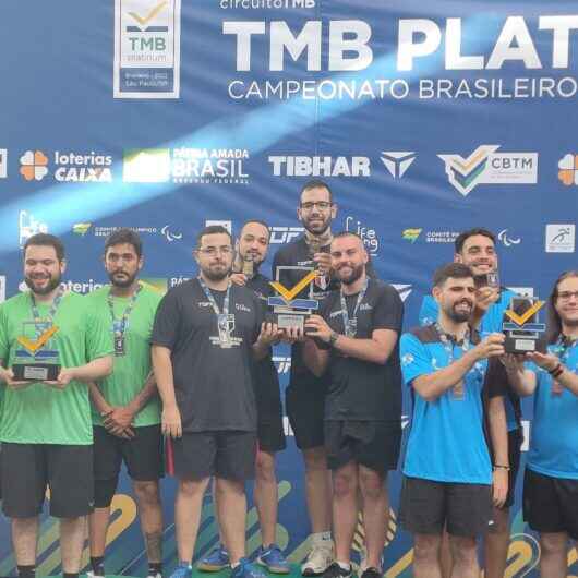 Atletas de Tênis de Mesa de Caraguatatuba conquistam ouro e prata no Campeonato Brasileiro