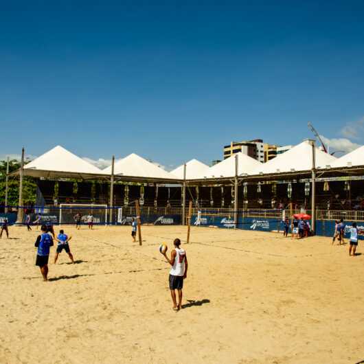 Duplas de Caraguatatuba dominam Torneio de Vôlei de Praia na Arena Verão Esportiva 2023