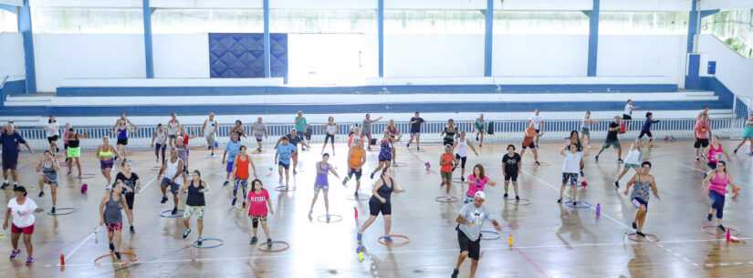 Projeto Amanhecer Saudável retoma atividades com aulas no Centro Esportivo e Avenida da Praia