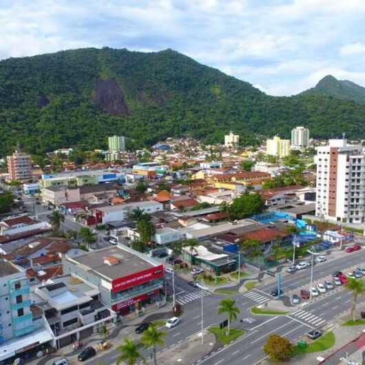 Prefeitura de Caraguatatuba interdita parcialmente Avenida Praia no show de Luan Santana.JPG