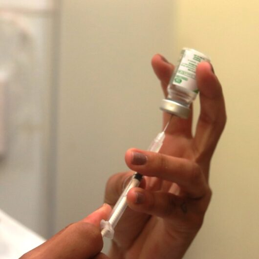 Caraguatatuba amplia vacinação contra gripe para toda população acima de seis meses de idade