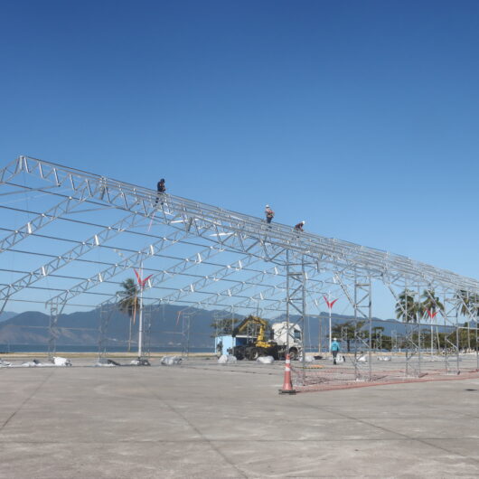 Prefeitura inicia instalação de nova tenda da Praça da Cultura para realização de eventos