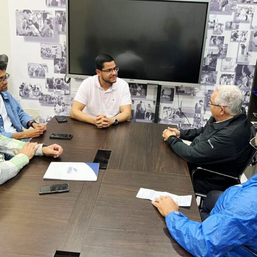 Prefeitura firma parceria com a Confederação Brasileira de Vela para fomentar o esporte na cidade