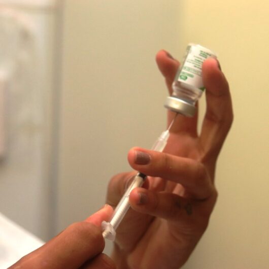 População tem até sexta-feira para se imunizar contra gripe em Caraguatatuba