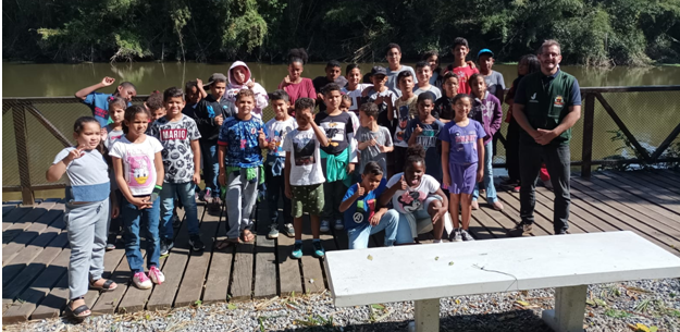 Parque Natural do Juqueriquerê recebe crianças do projeto Semeando o Adolescer