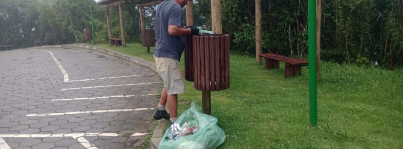 Força Tarefa da limpeza prossegue em praias e pontos turísticos de Caraguatatuba