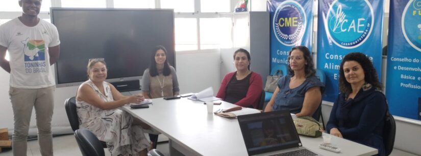 Professores da rede municipal de ensino participam da segunda etapa do projeto Toninhas do Brasil