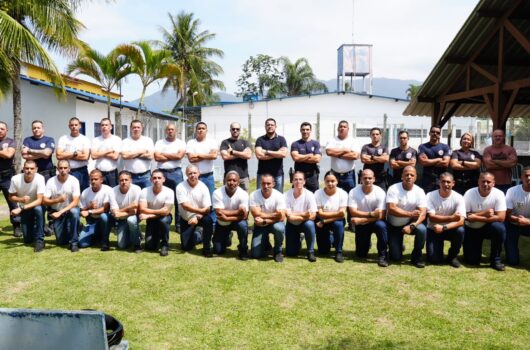 Centro de Formação de Caraguatatuba forma primeira turma de novos GCMs