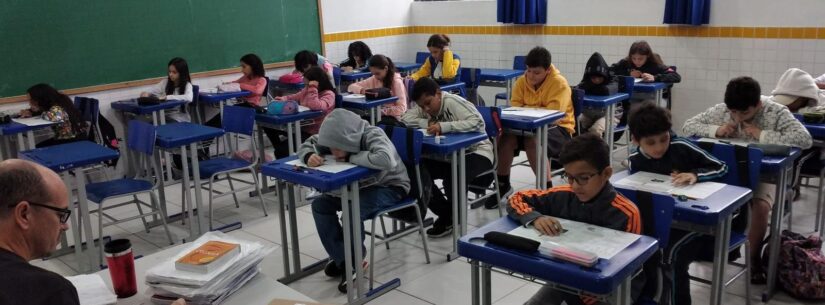 Caraguatatuba participa da 2ª Fase da 19ª OBMEP com 270 alunos da rede municipal, neste sábado (19)