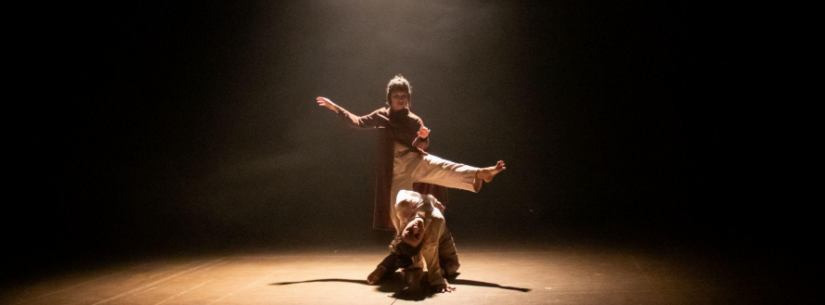 Teatro Mario Covas apresenta espetáculo “Duplos [versão 1]” e promove oficina de dança gratuita