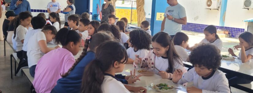 O setor de Alimentação Escolar da Secretaria de Educação comemora o fechamento do ano com a final da 4ª Edição do Chef Caraguá