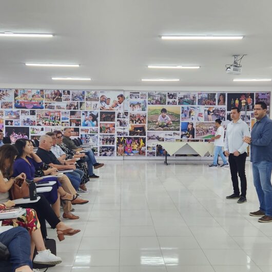 Prefeito de Caraguatatuba abre primeira reunião das equipes de transição de governo