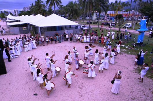 40ª Festa de Iemanjá bate recordes de casas participantes e mais de 10 mil pessoas prestigiam evento