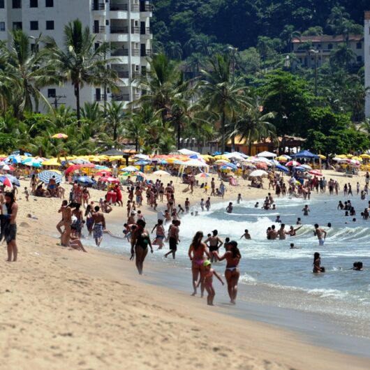 Pesquisa com setor turístico prevê 1,6 milhão de visitantes em Caraguatatuba na alta temporada