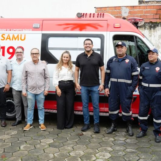 Caraguatatuba é contemplada com ambulância do SAMU e soma sete novos veículos entregues