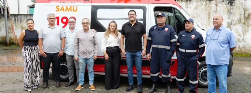 Caraguatatuba é contemplada com ambulância do SAMU e soma sete novos veículos entregues