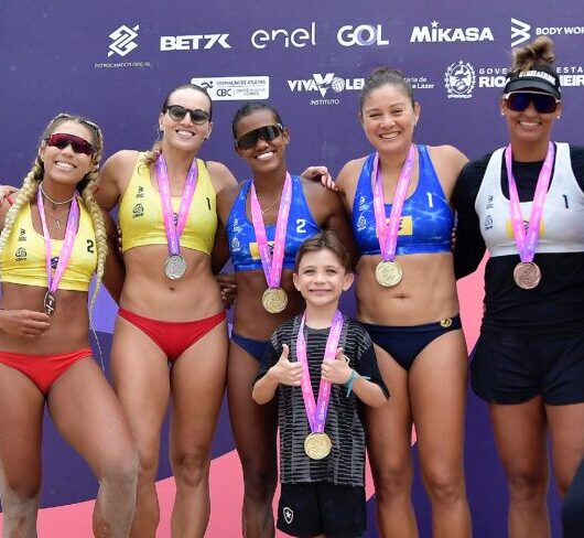 Atletas de Caraguatatuba se destacam no Circuito Brasileiro de Vôlei de Praia e se preparam para o Mundial