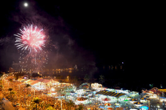 Tradicional queima de fogos em Caraguatatuba será em três pontos da cidade