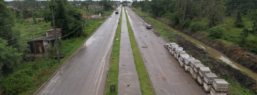 Prefeitura continua com obras de duplicação da Avenida José Geraldo Fernandes, no Pegorelli