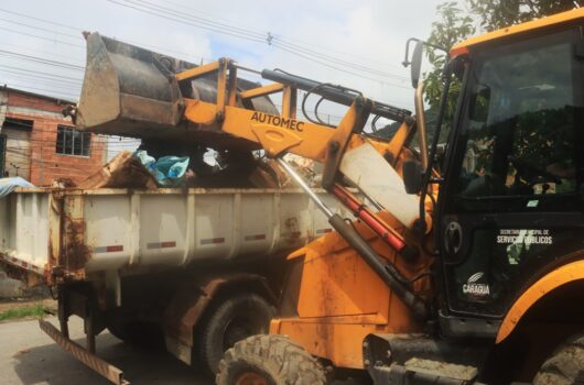 Prefeitura de Caraguatatuba divulga programação de limpeza nos bairros para janeiro