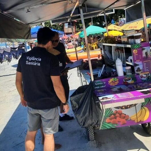 Vigilância Sanitária promove orientações a ambulantes em Caraguatatuba