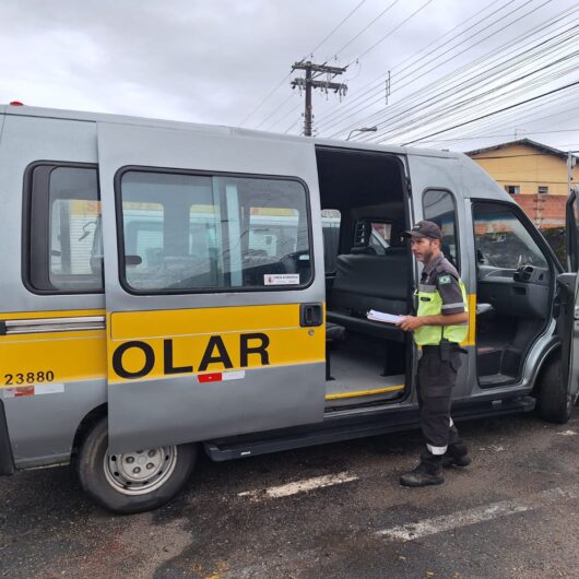 Secretaria de Mobilidade Urbana alerta para contratação de transporte escolar regularizado