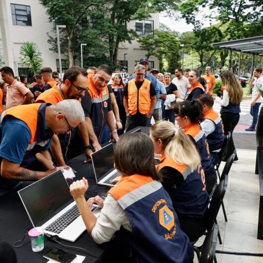 Caraguatatuba participa de reunião para fortalecimento de prevenção e resposta a desastres naturais