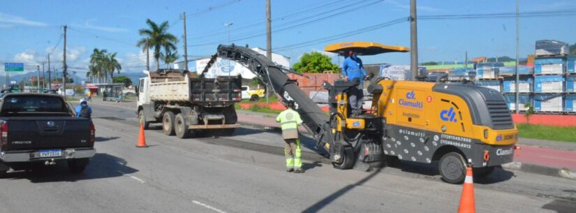 Após pedido do Governo Municipal, DER-SP faz recapeamento de trecho da SP-55 próximo ao trevo de Caraguatatuba