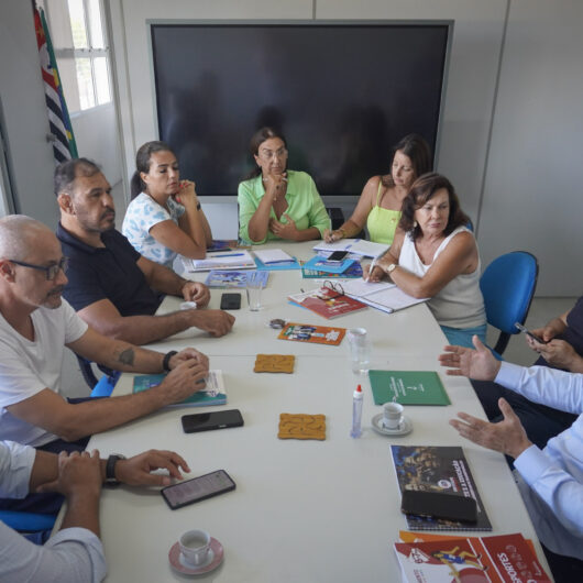 Campeão de Artes Marciais Mistas (MMA) apresenta projeto de Esportes para Rede Municipal de Ensino de Caraguatatuba