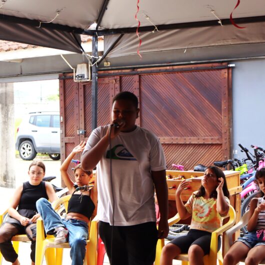 Primeira-dama de Caraguatatuba visita Casa Beija-Flor e Comunidade Terapêutica Restitui