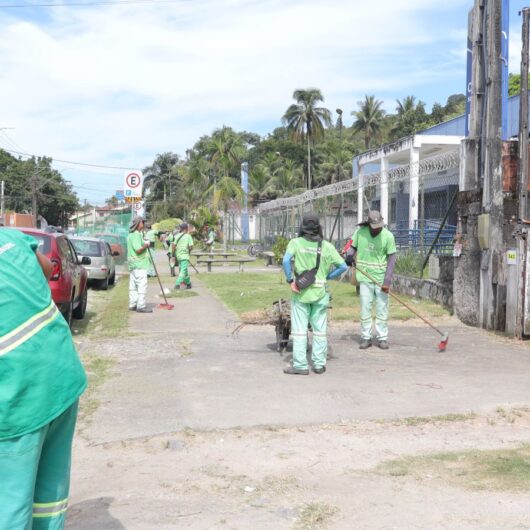 Secretaria de Serviços Públicos promove limpeza em diversos bairros de Caraguatatuba nesta semana